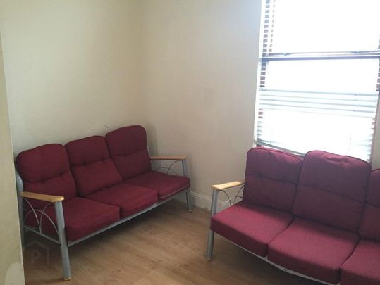 2, 155 University Street, Belfast, BT7 1HR - Photo 1