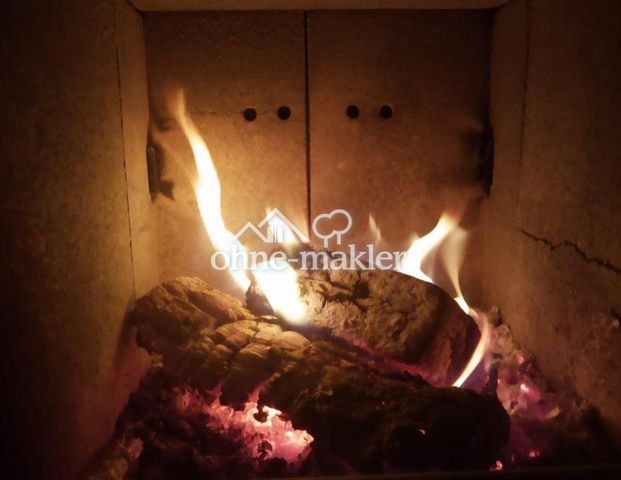 5 Raum DG-Wohnung mit Blick ins Grüne !!! - Photo 1