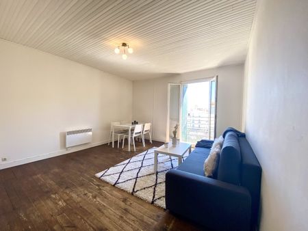 Location Appartement 2 pièces 40m² SETE 34200 - Photo 3