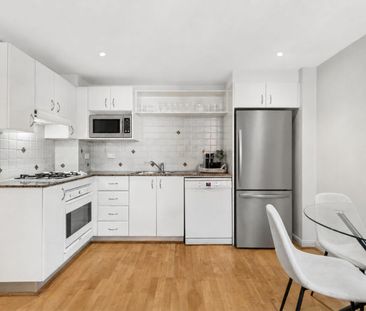 Elevated Living with Expansive 33sqm Alfresco Terrace - Please note... - Photo 4
