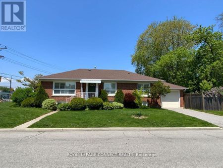 #Bsmt - 2 Kellyvale Road – Toronto E04, Ontario - Photo 5