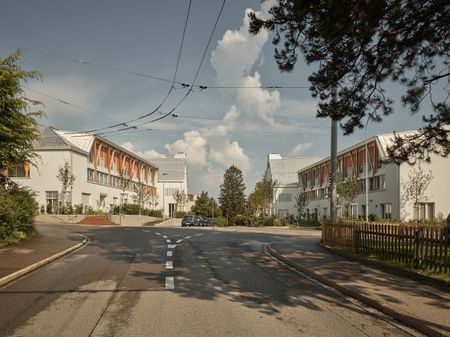 Vivre dans un quartier calme et familial - Photo 2