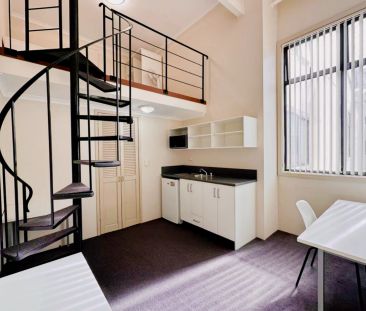 Studio-4115 - Photo 1