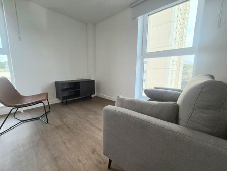 Cow Green, Halifax - Photo 2