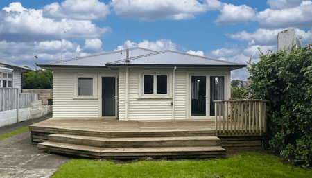 GREAT LOCATION! THREE BEDROOMS IN MERRILANDS - Photo 5