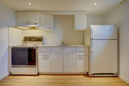 For Lease - 23 Falmouth Avenue Unit# Lower, Toronto, Ontario - Photo 5