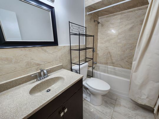 For Lease - 3334 Tallmast Crescent, Mississauga, Ontario - Photo 1