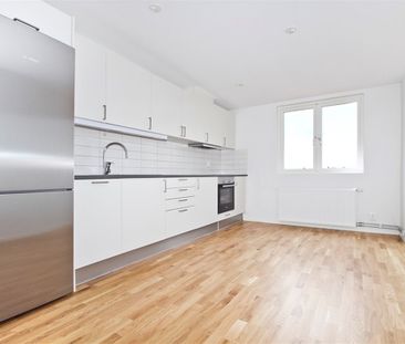 Donationsgatan 8 B - Photo 2