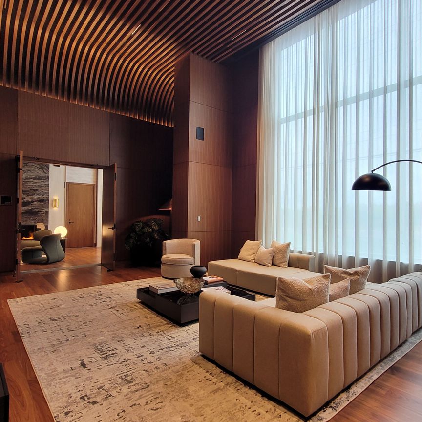 For Lease - 3240 William Coltson Avenue Unit# 1104, Oakville, Ontario - Photo 1