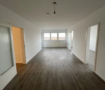 Helle 3-Zimmer-Wohnung mit bester Aussicht in Braunschweig-Weststad... - Foto 1