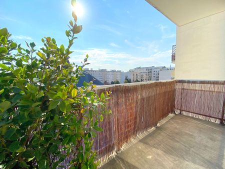 Suresnes (92150) Beau 2 pièces 45 m² meublé avec balcon - Photo 5