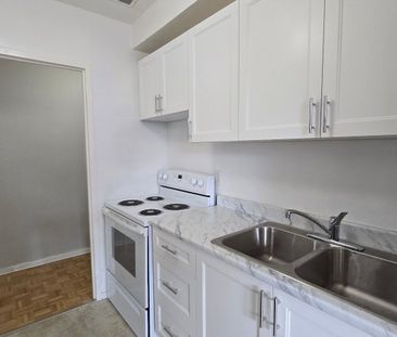 For Lease - 37 Peel Street Unit# 507, Barrie, Ontario - Photo 2