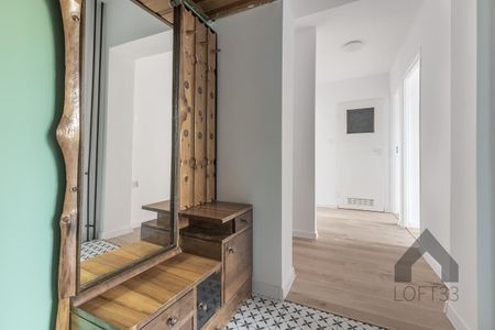 Duże trzypokojowe mieszkanie z balkonem i ładnym widokiem w centrum Jaworzna do wynajęcia | Spacer3D - Фото 3