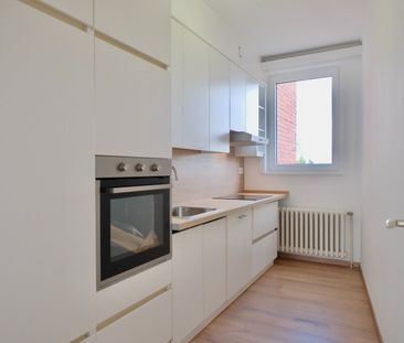 Roeselare - Vernieuwd appartement met 2 slpks op toplocatie! - Photo 6