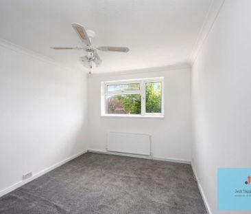 5 bedroom detached house to rent - Photo 1