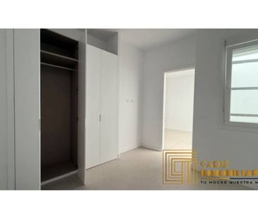 Piso de alquiler en Calle Veedor - Photo 3