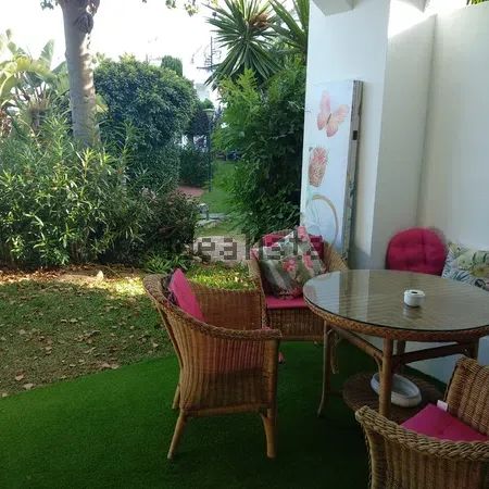 Alquiler de chalet adosado en Avenida del Sol - Photo 1