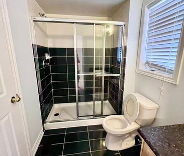 For Lease - 1137 Quick Street, Newmarket, Ontario - Photo 3