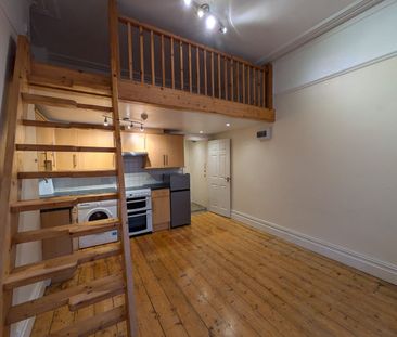 Mezzanine Studio flat - Couples accepted - Photo 3