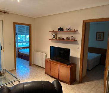 Piso de alquiler en Avenida Oviedo, Playa de San Juan - Photo 3