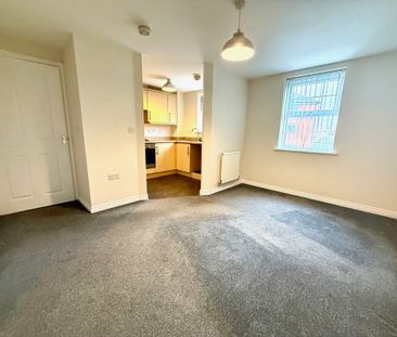 Jubilee Crescent, Needham Market, Suffolk, IP6 - Photo 2