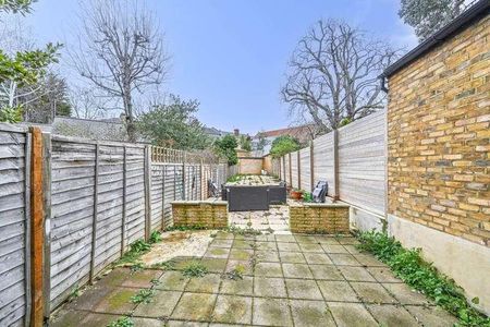 Endlesham Road, Balham, SW12 - Photo 5