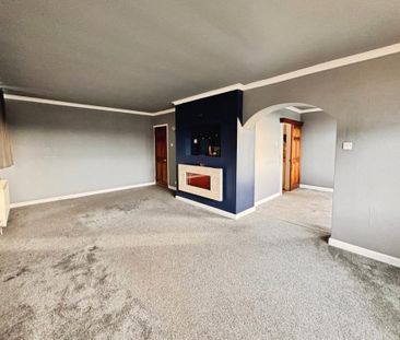 3 bedroom detached house to rent - Photo 2