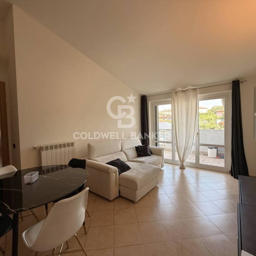 Trilocale piazza Malvezzi 23, Centro Storico, Desenzano del Garda - Photo 1