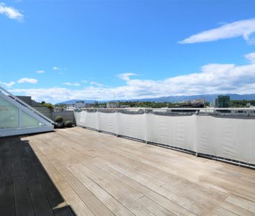 Appartement duplex en attique de 4,5 pièces avec balcon et terrasse... - Photo 4