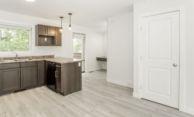 1411 Dawson Road, Lorette, MB - Photo 1