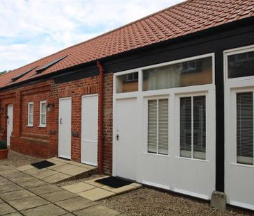 1 bedroom maisonette to rent - Photo 1