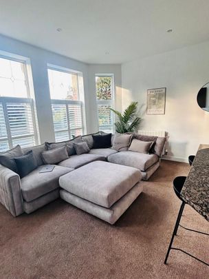 2 bedroom ground floor flat to rent - Photo 1