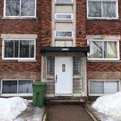 Appartement in Ville Emard /Lasalle Parc, Carrefour, METRO Angrignon - Photo 1