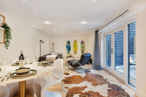 2 bedroom house to rent - Photo 1