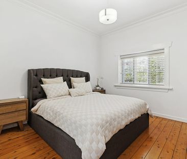 Charming residence for blissful family living - Photo 3