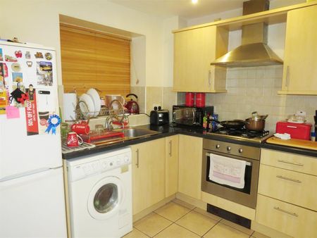 Hill Lane, Southampton - Photo 5