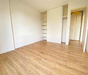 Location Appartement 2 pièces 45m² ORLEANS 45100 - Photo 2