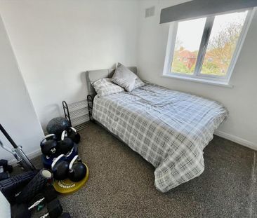 2 bedroom semi-detached house to rent - Photo 5