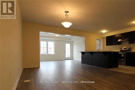 111 BOND HEAD COURT - Photo 3