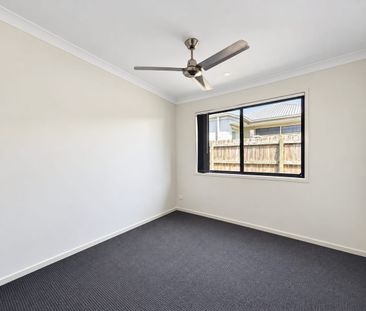 Modern, Spacious Family Home located in Pimpama - Photo 2