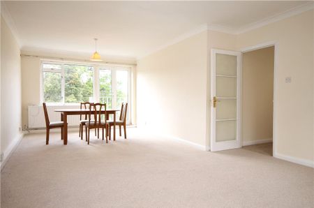 Willowmead Close, Ealing, W5 1PT - Photo 2