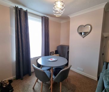 Jessie Road, GOSPORT - Photo 3