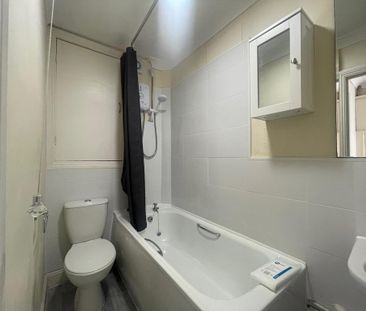 1 bedroom house to rent - Photo 2