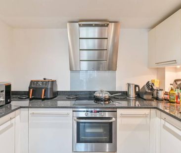 1 bedroom flat to rent - Photo 6