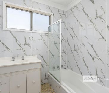 Family Home Collie - Be Quick to View - Photo 6