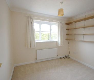 3 bedroom terraced house to rent - Photo 2