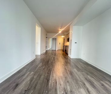 For Lease - 105 Oneida Crescent Unit# 1205, Richmond Hill, Ontario - Photo 3