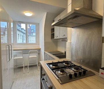 Location Appartement 4 pièces 76m² - Photo 5