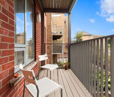 2 bedroom flat to rent - Photo 4