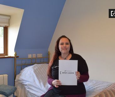 Room for rent in 5-bedroom apartment in Portmarnock, Dublin - Photo 4